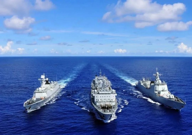 反制美南海挑衅 中国军舰须加快出现在关岛夏威夷