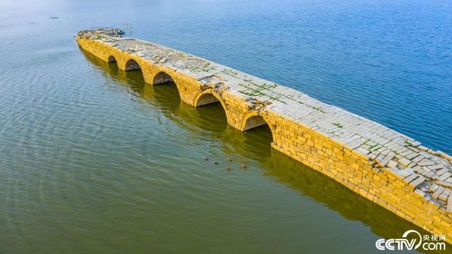 明代古桥重现鄱阳湖