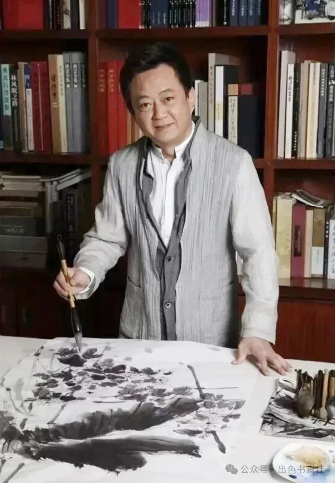 从“名嘴”到“画家”——主持人朱军是一个认真的跨界者