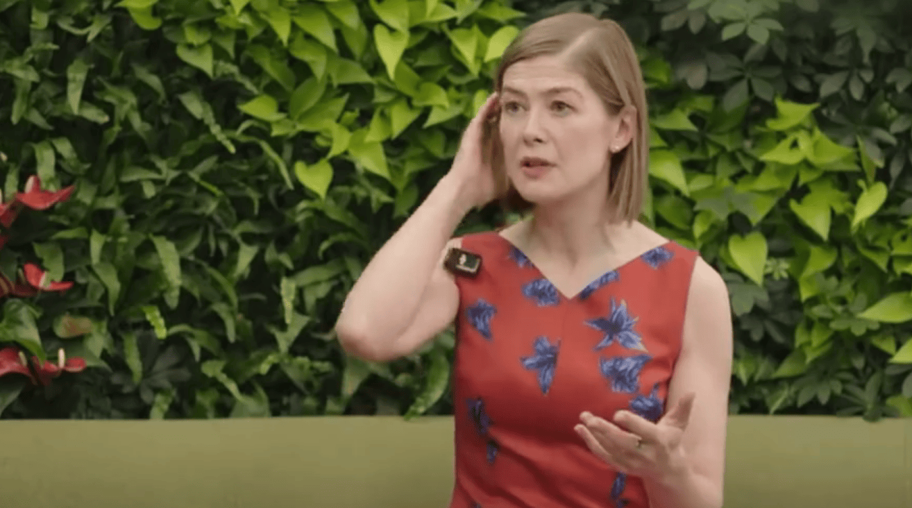 国际影后裴淳华谈及辛芷蕾 称很欣赏她的专注