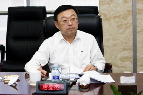9月18日，省委书记唐登杰主持召开省委常委会会议