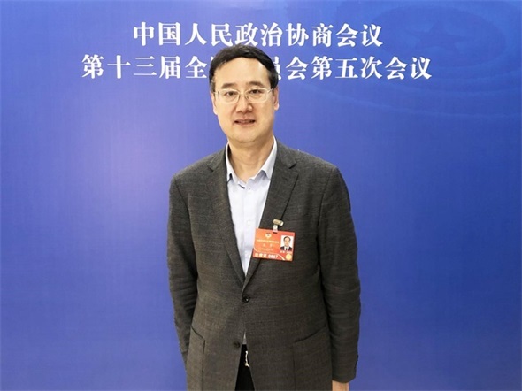 王勇委员:建议加大文化企业财税金融政策支持力度