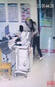 掌掴急诊医生后逃逸女子被行拘 因不满等待时间