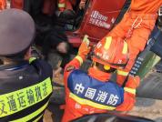 春运自驾回家小心高速“危险缝隙” 高架桥路段需特别注意