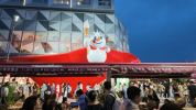 蜜雪冰城总部挤爆了 人均排队5小时 新品圣代碗成五一爆款