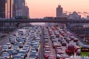 电车不加油 到底该不该交养路费 制度空白待填补