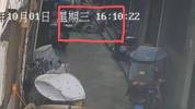82岁老人搀扶67岁老太摔倒后去世 见义勇为引发争议