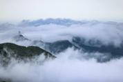 北京云海翻涌西山美如画 梦幻景致映京城