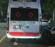 河北救护车在辽宁遮牌被发现 邯郸卫健委：非法救护车，此前已移交警方