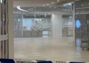 香港九龙一超市起火2人受伤 炉灶过热引发火灾
