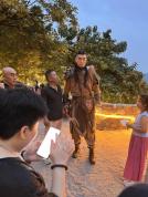 《庆余年》演员入职景区当NPC 从荧幕到实景的转型之路