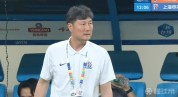 毛毅军代理申花主帅豪取两连胜 临危受命显神威