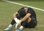 国足夺铜牌 安东尼奥抱起李昊欢呼 28年奖牌荒终结