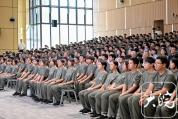 董明珠开讲第一课 技能改变人生