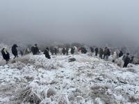 南方雪后車均一個(gè)雪人下山 創(chuàng)意堆雪人成熱點(diǎn)