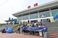 5万多元一张火车票为何一票难求 高端全包式旅游受追捧