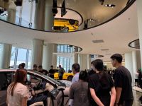 業(yè)內(nèi)稱車企CEO都在研究小米YU7 訂單火爆引發(fā)行業(yè)震動