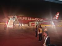 亚航一航班起飞前多次报警致延误 货舱烟雾误报引发关注