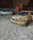 保定回应多车被溅一车粪水 路面清理正在进行