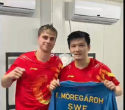 小莫樊振东你在闹我在笑 赛场整活欢乐多