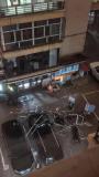 哈爾濱大風(fēng)致居民樓窗戶吹落多車受損 強對流天氣引發(fā)關(guān)注