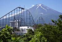 富士山直升机救援每5分钟8000日元 封山期登山收费提案