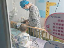 成都爱心脐带血跨越千里 在北京为罕见病宝宝点亮生命之光