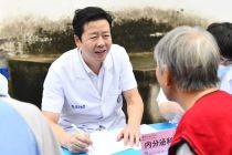 湖北航天医院开展“送健康下乡”惠民义诊