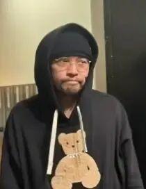为什么娱乐圈这么多人得强直性脊柱炎 遗传与职业的双重影响
