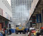 武汉一建材市场发生火灾 无人员伤亡 消防迅速控制火势