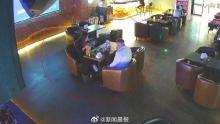 讓老婆跟別人網(wǎng)戀5天騙10萬(wàn) 夫妻檔組團(tuán)行騙
