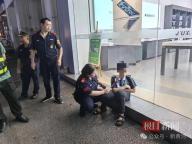 男孩离家出走后外卖员父亲车祸去世 父子未能见最后一面