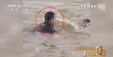 兒子給跪母救人的張偉發(fā)任務(wù) 軍人本色英勇救人