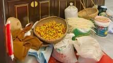 男子200万建洋房被爸妈塞满粮食：新房秒变大仓库！
