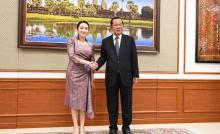 記者：洪森手段夠老辣 錄音風波添新火
