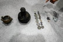 男子潛入朋友家偷古董不料全是仿品 盜竊者被刑拘