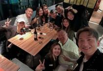 曾志偉和女星合影姿勢不雅引爭議 合影風(fēng)波再起