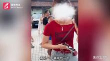 洪崖洞一游客遭陌生女子強拉拍照 拒絕后反遭惡語相向