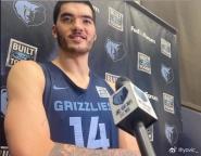 扎克·埃迪：最期待杨瀚森登场 同台竞技感觉很酷