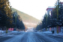 黑龙江漠河迎来-40℃极寒天气 极寒下的坚守与热闹