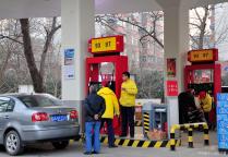 92、95号汽油最新售价 油价或将大幅下调