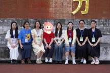 7人陪考團(tuán)守護(hù)腦癱女孩逐夢(mèng) 愛(ài)心助力圓夢(mèng)高考