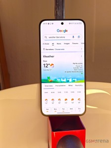 TCL 首发 AMOLED 版 NxtPaper 护眼屏：偏振率飙升至 90%，蓝光比例压低至 2.9%