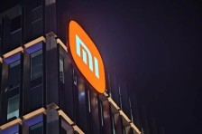 “扛不住”内存涨价潮：小米手机毛利率跌至8.3%