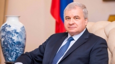 Посол России опроверг информацию о поставках Пекином оружия Москве
