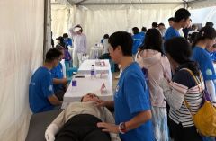中国田径运动健康科普公益行 走进“澜-湄大理马拉松”