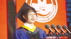 好心人接力托举 懂事娃感恩向上 山村孤儿考取东北大学博士