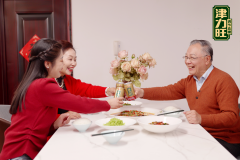 别让一顿大餐毁了控糖计划！如何享受美食又控糖？分享几个简单实用的方法