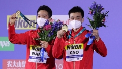 Mondiali di Budapest: coppia cinese trionfa nei tuffi  metri sincro