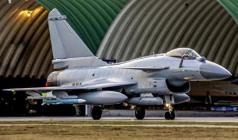 中国空军15000米闪电出击，30秒击落间谍气球